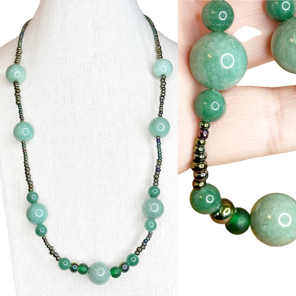 Vintage Jadeite Stone Shades of Green & Crystal Beaded Necklace
